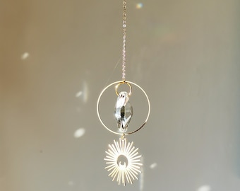 The Suncatcher Mini Moon Circle - Small suncatcher with moon, circular rainbow crystal to hang on the window rainbow effect