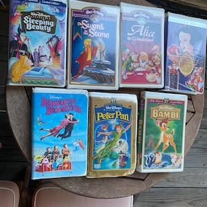 Disney VHS Lot 1 (7 VHS)