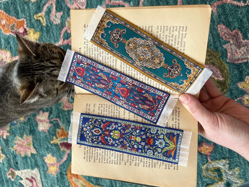 Rug Bookmark Victorian Vintage Oriental carpet rug cottage core medival book mark tiny rug image 1