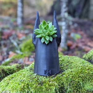 Doberman Planter, Cropped Ears image 9