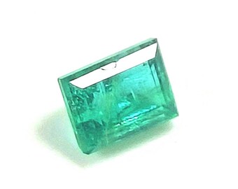 Esmeralda, Esmeralda natural, Piedra tallada, Esmeralda de Zambia, Piedra preciosa natural, Facetada, Piedra preciosa, Cabujones, Forma baguette. 4,5 x 3,5 mm aprox., 0,55 cts.