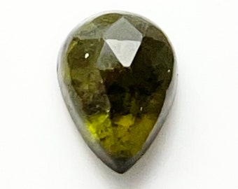 Tormalina verde naturale taglio rosa sfaccettata qualità AAA+ 8,1 x 6 mm circa, 1,35 carati
