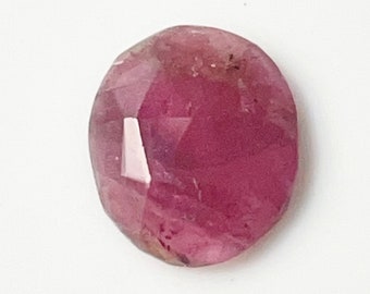Tormalina rosa naturale taglio rosetta sfaccettata qualità AAA+ 10,5x8,7 mm circa, 2,05 carati