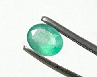 Emerald,Natural Emerald,Emerald Cut Stone,Zambia Emerald,Natural Gemstone,Faceted,Gemstone,Cabochons,Oval shape 4.7x3.7mm Approx, 0.20 carat