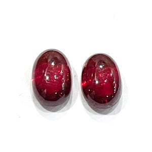 Rubí, Rubí GF, Cabujón Ovalado de Rubí, Gemas de Rubí, Piedra Natal de Julio, Piedra Preciosa, joyería, 2 piezas, 8,4 x 5,4 mm y 8,1 x 5,5 mm, Aprox. 4,10 quilates