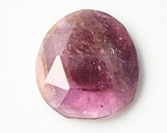 Tormalina rosa naturale taglio rosetta sfaccettata qualità AAA+ 13,9x12,5 mm circa, 5,20 carati