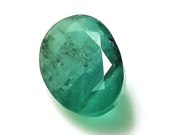 Esmeralda, Esmeralda natural, Piedra tallada, Esmeralda de Zambia, Piedra preciosa natural, Facetada, Piedra preciosa, Cabujones, Forma ovalada 8,5 x 6,2 mm aprox., 1,35 quilates