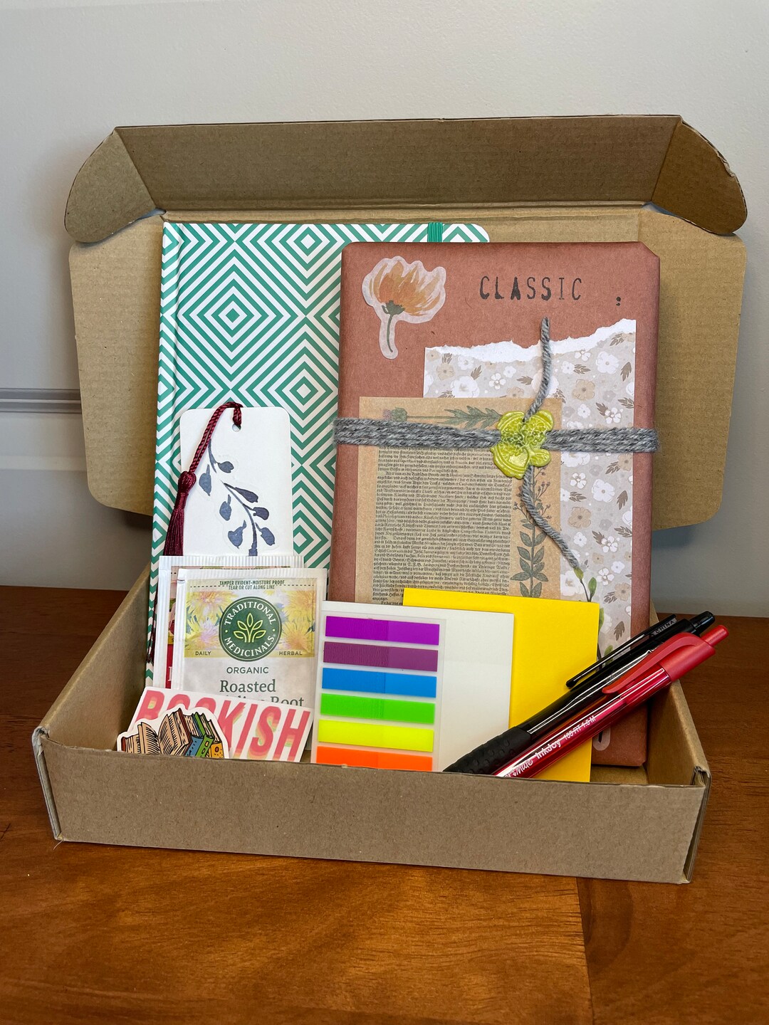 Annotation Blind Date With a Book Box Mother's Day Gift Book Lover Gift