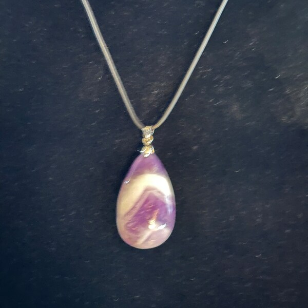 Amethyst Necklace, Amethyst shaded necklace, Shades of purple amethyst necklace