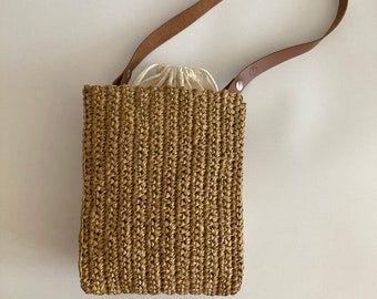 Crochet Raffia Tote Bag with Leather Strap: Handmade Caramel Handbag