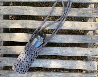 Handmade Crochet Bottle Holder: 100% Cotton Yarn Carrier