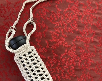 Crochet Water Bottle Holder: Adjustable Strap, Eco-Friendly Cotton