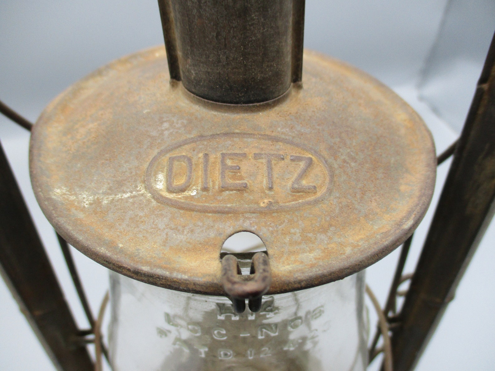 At Auction: Vintage Dietz Monarch Kerosene Lantern