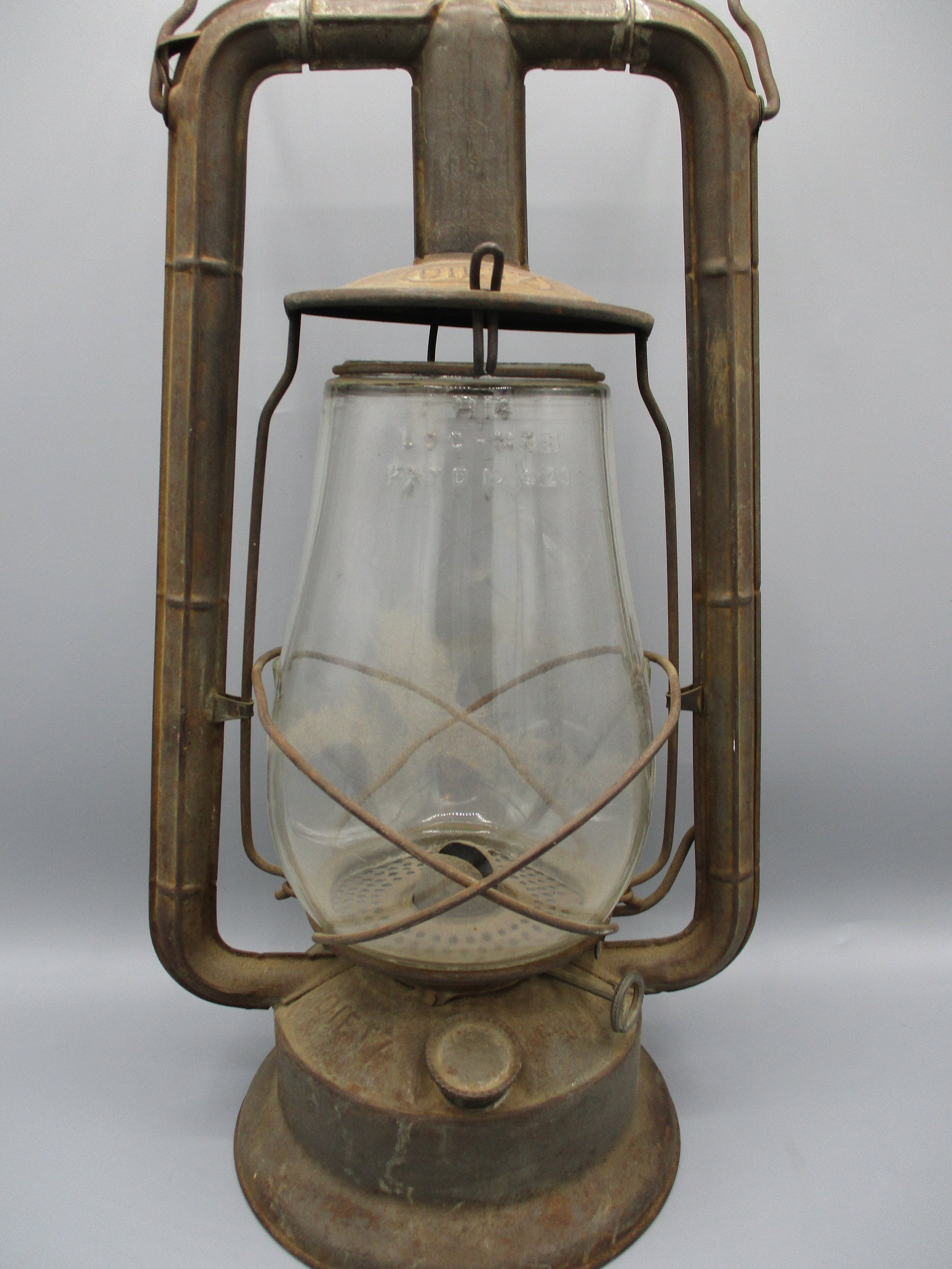 At Auction: Vintage Dietz Monarch Kerosene Lantern