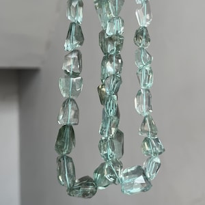 AAA Natural Aquamarine Nuggets Beads, Faceted Mox Aquamarine Tumble Beads, Free Size Aquamarine Bead, Aquamarine Gemstone Beads 13 inch.