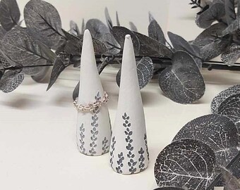 Handmade Corn Design Single Ring Cone Holder / Light Grey / Dark Grey / Floral Countryside Design Jewellery Storage Rings Home Decor Gift