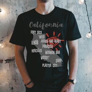 Kalifornien T-Shirt, Map Tshirt, Quirky Tee, Lustige Stadtnamen, Lustiges Tshirt, Schrulliges T-Shirt, Map Design, Geschenkidee für Sie, USA