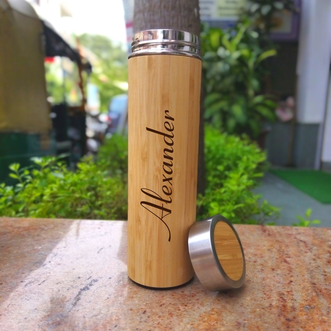 Botella agua personalizada, bambú con inicial - Seriandaluza