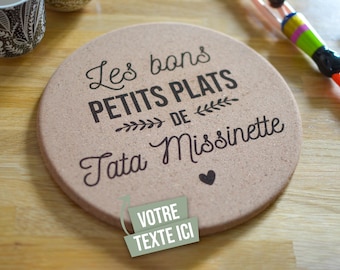 Dessous de plat personnalisé, Les bons petits plats de Maman, mamie, marraine, papa, nounou, dessous de plat en liège, fête des mères