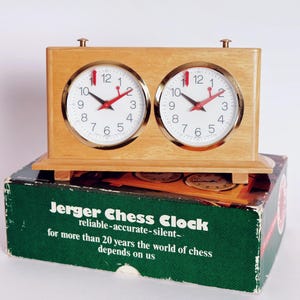 German Jerger Olympia Chess Clock – 1970s Mechanical Timer, Wood Case, Original Box