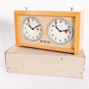 Reloj de ajedrez DDR Garde Ruhla, años 70-80, cronómetro mecánico de Alemania Oriental, caja original.