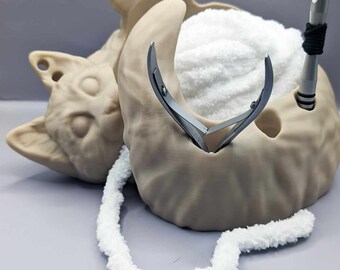 Playful Cat Yarn Bowl: Whimsical Knitting Accessory