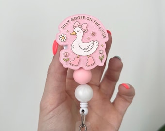 Acryl badgehaspel met siliconenkralen - intrekbare verpleegkundige badge, badgehaspel, badgehaspel, intrekbare badgehaspel, Silly Goose-badgehaspels