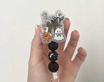 Bobine d'insigne fantôme d'Halloween : Perles en silicone, insigne d'infirmière rétractable, enrouleurs d'insigne d'Halloween, enrouleurs de badge Silly Goose