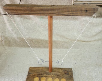 Gioco di bevute con lancio dell'anello