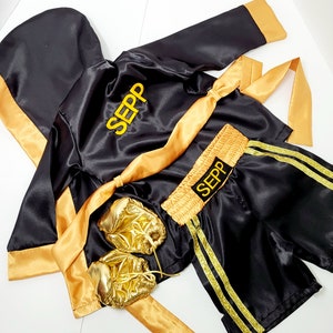 Kids personalized boxing set robe, shorts, baby gloves. image 3