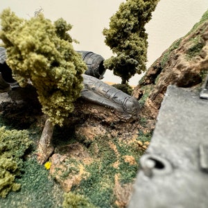 Star Wars Crashed Razor Crest Diorama With Lights - Etsy
