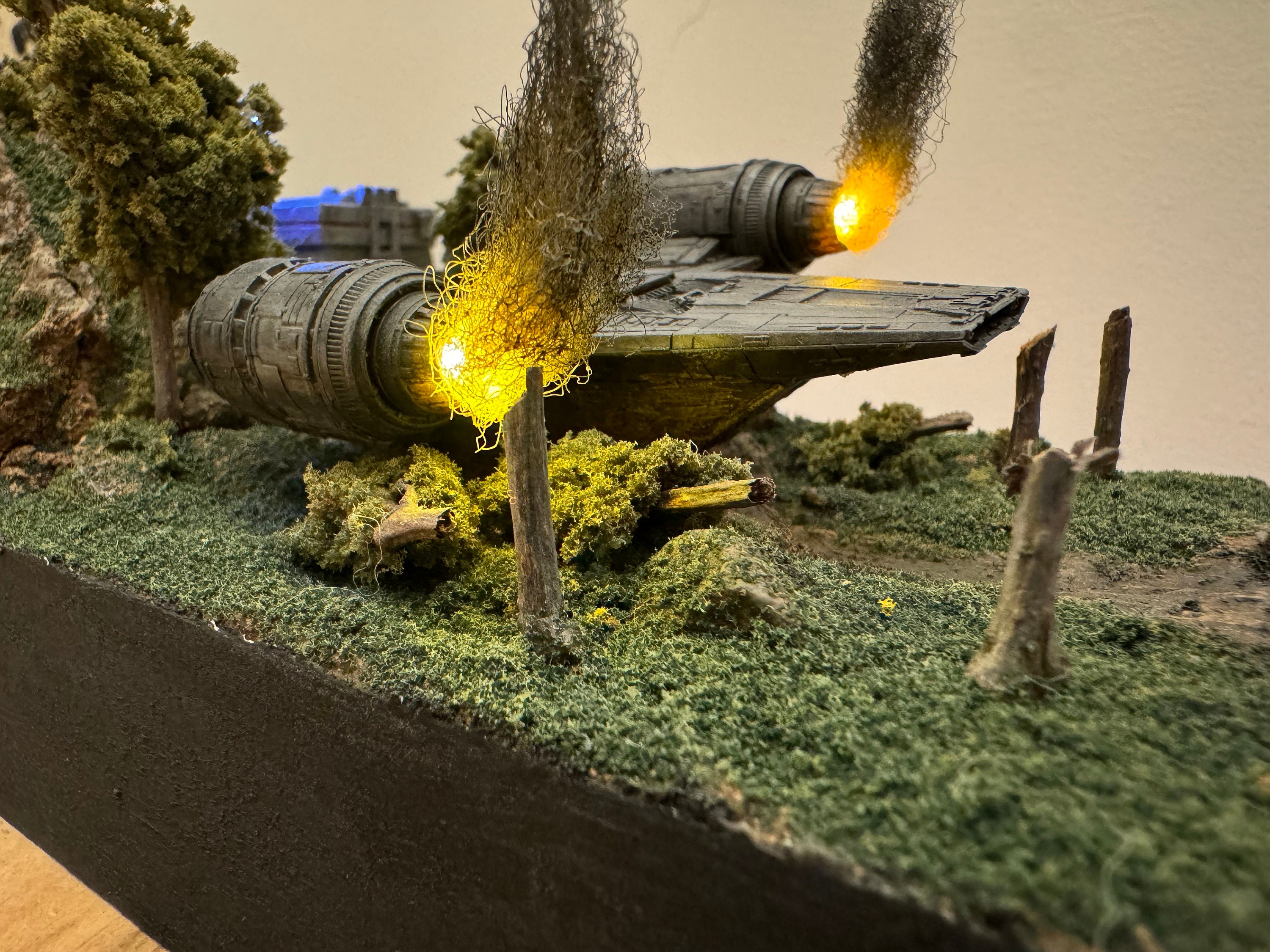 Star Wars Crashed Razor Crest Diorama With Lights - Etsy
