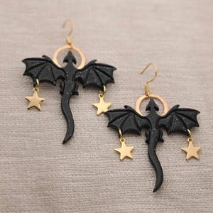 Dragon Earrings, Sparkly Black Dragon Earrings,Cosplay Earrings, Fourth Wing Earrings, Medevil Earring, Fantasy Earrings, Mystical dragons