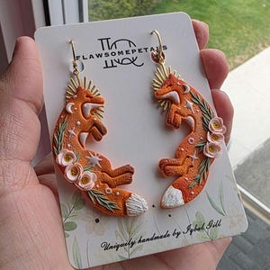 Pendientes de zorro, pendientes de zorro saltarín, joyería de zorro caprichosa, pendientes de zorro celestial, sin níquel