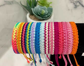 CHOISISSEZ VOS COULEURS !! Bracelet réglable / Bracelet Unisex / Bracelet Macrame / Bracelet Amitié