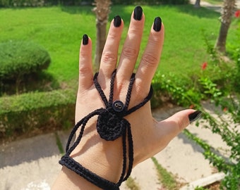 Halloween Crochet Spider Gothic Fingerless Gloves - Gloves for Halloween Parties - Goth girls