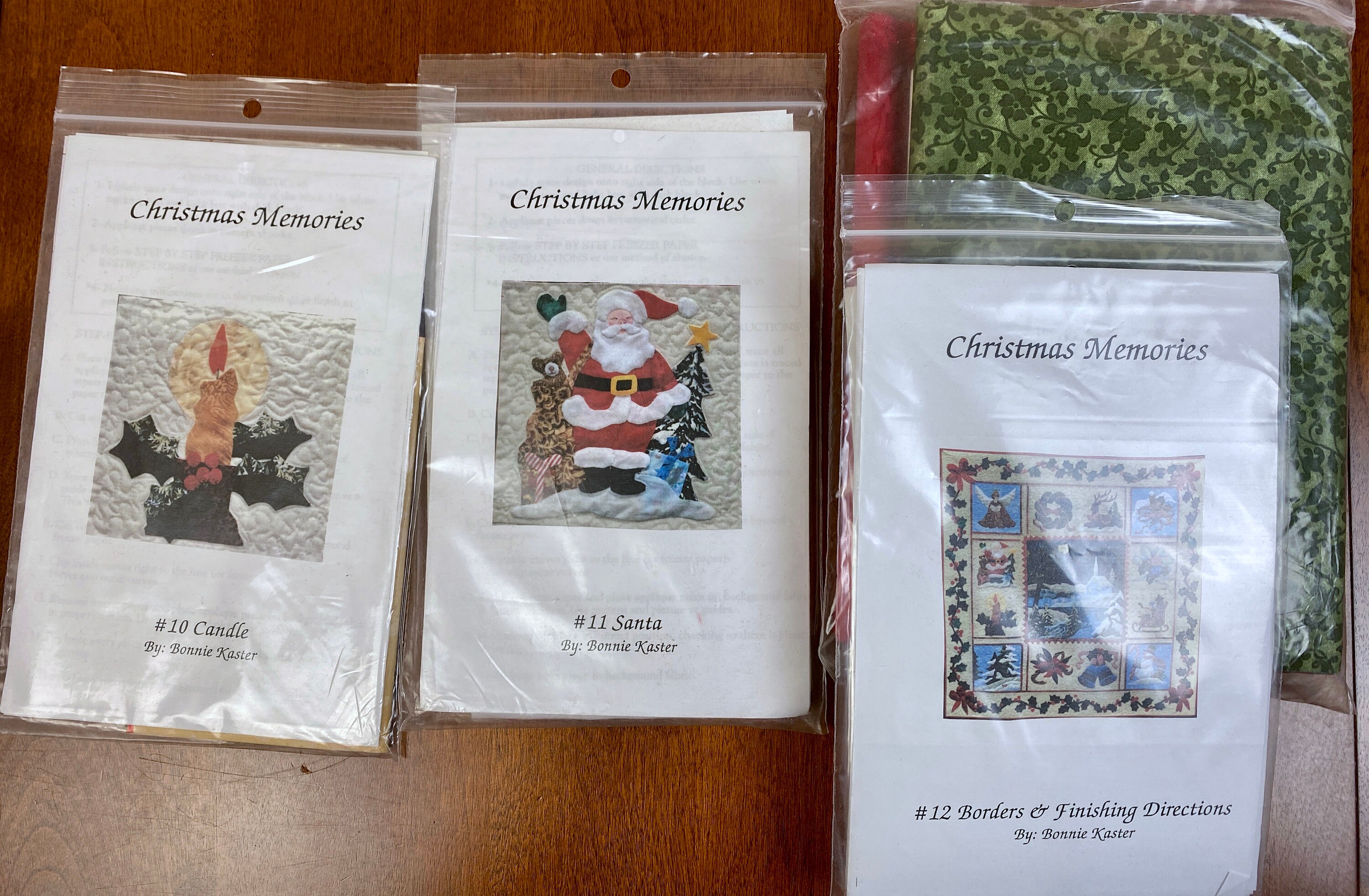 Christmas Memories BOM Quilt Kit Designed by Bonnie Kaster / Keepsake