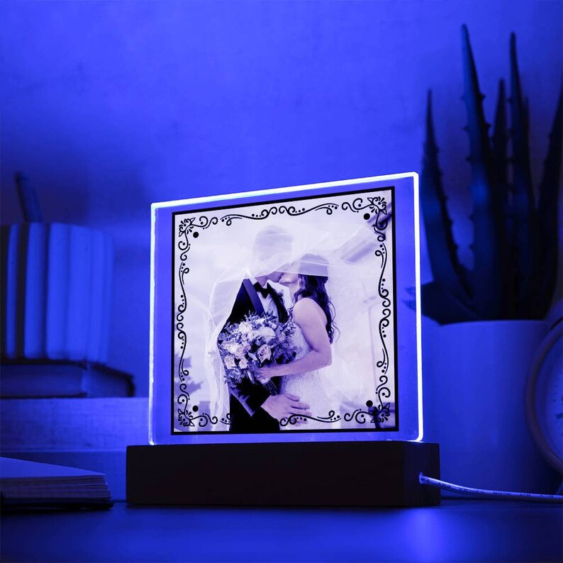 Foto di matrimonio personalizzata Targa quadrata in acrilico Regalo di nozze Regalo di anniversario Coppie Immagine Regalo ricordo di marito e moglie Decorazioni per la casa Acrylic Square with LED Base