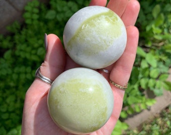Serpentine Sphere (New Jade)