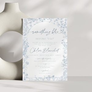 Invito per addio al nubilato Something Blue Before I Do, invito per addio al nubilato floreale vintage modificabile, invito French Blue Toile Chinoiserie, Canva SBB001