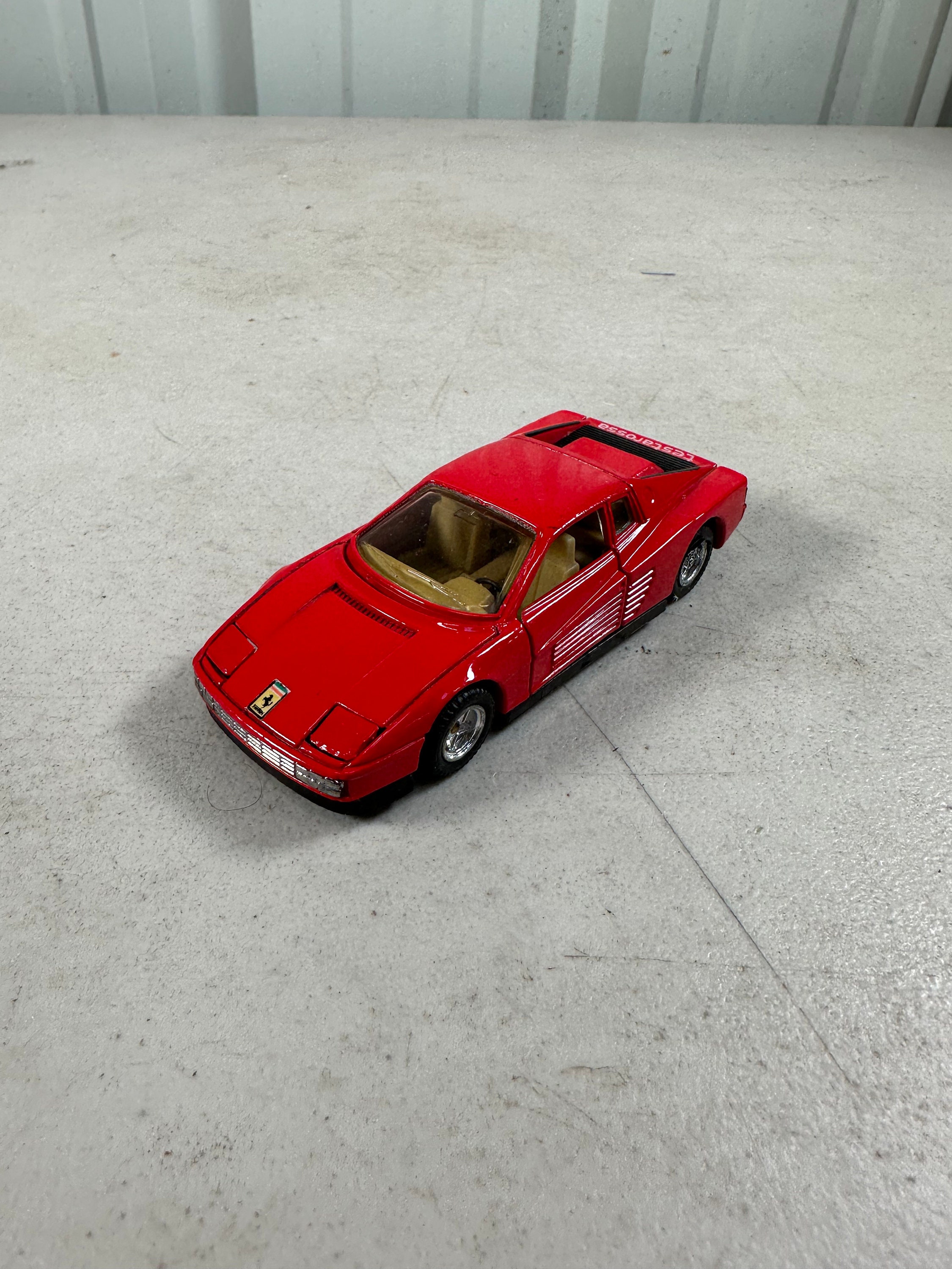 Vintage MC Toy Ferrari Testarossa 1 39 Scale Diecast Model Car Red