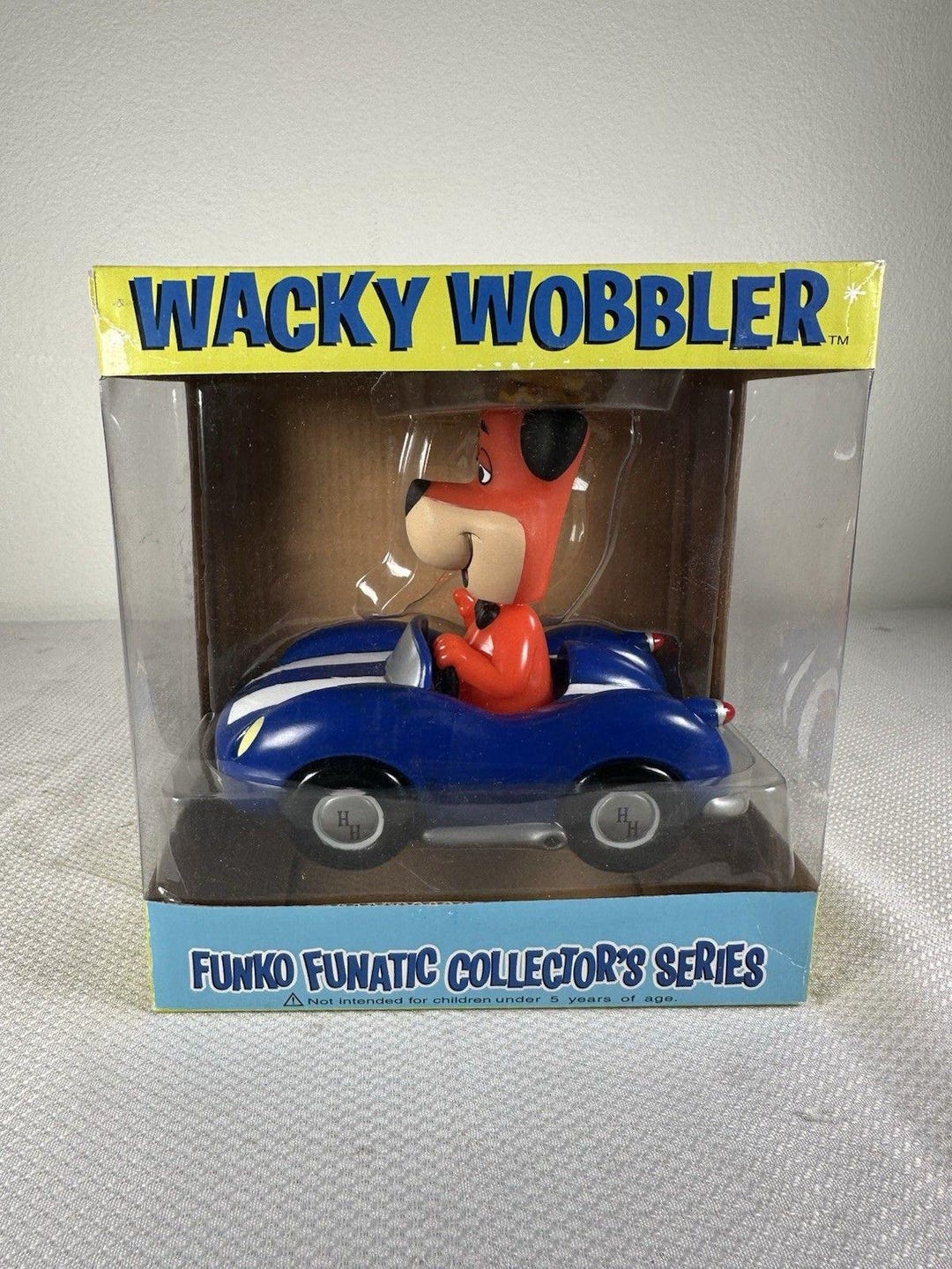 Funko Wacky Wobbler Bobble Car Huckleberry Hound Vinyl Bobblehead