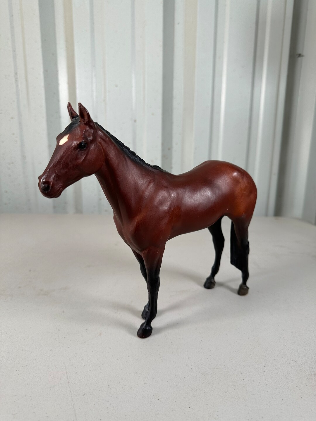 Vintage Breyer Horse 63 Halla Famous Bay Thoroughbred Jumper Mare Brown