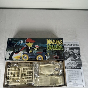 Kit de modèle de voiture en plastique Dragster de Dracula Polar Lights 1999 jouant Mantis 5026, figurine vintage Universal Monsters, cadeau Universal Monsters
