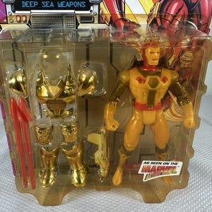 Marvel Comics ToyBiz 1995 Iron Man Hydro Armor Action Figure Vintage NEW SEALED, Vintage Marvel Action Figure, Iron Man Action Figure image 3
