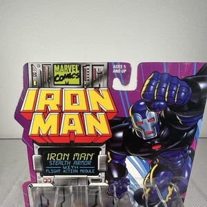 Vintage Marvel Comics ToyBiz 1995 Iron Man - Stealth Armor Action Figure , Vintage Marvel Action Figure, Iron Man Action Figure image 2