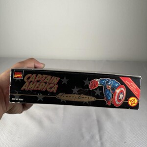 Toy Biz Marvel Famous Cover Series 8" Action Figure Captain America NEW 1998, Marvel Action Figure, Marvel Gift, Marvel Toy, Marvel Comics image 7