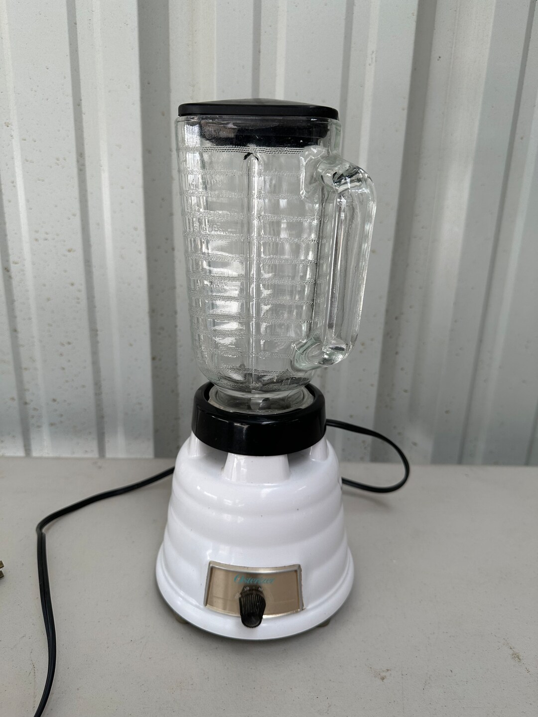 Vintage Oster Osterizer Model 235 White Beehive Blender With Glass