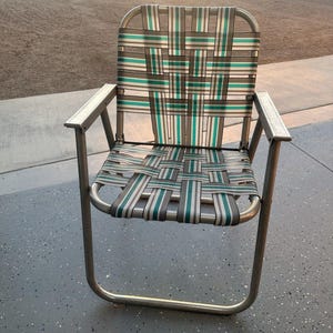 Vintage Webbed Folding Beach Lawn Chair Tall Metal Arms Blue & White Camping, Vintage Patio Chair, Vintage Beach Chair, Lawn Chair