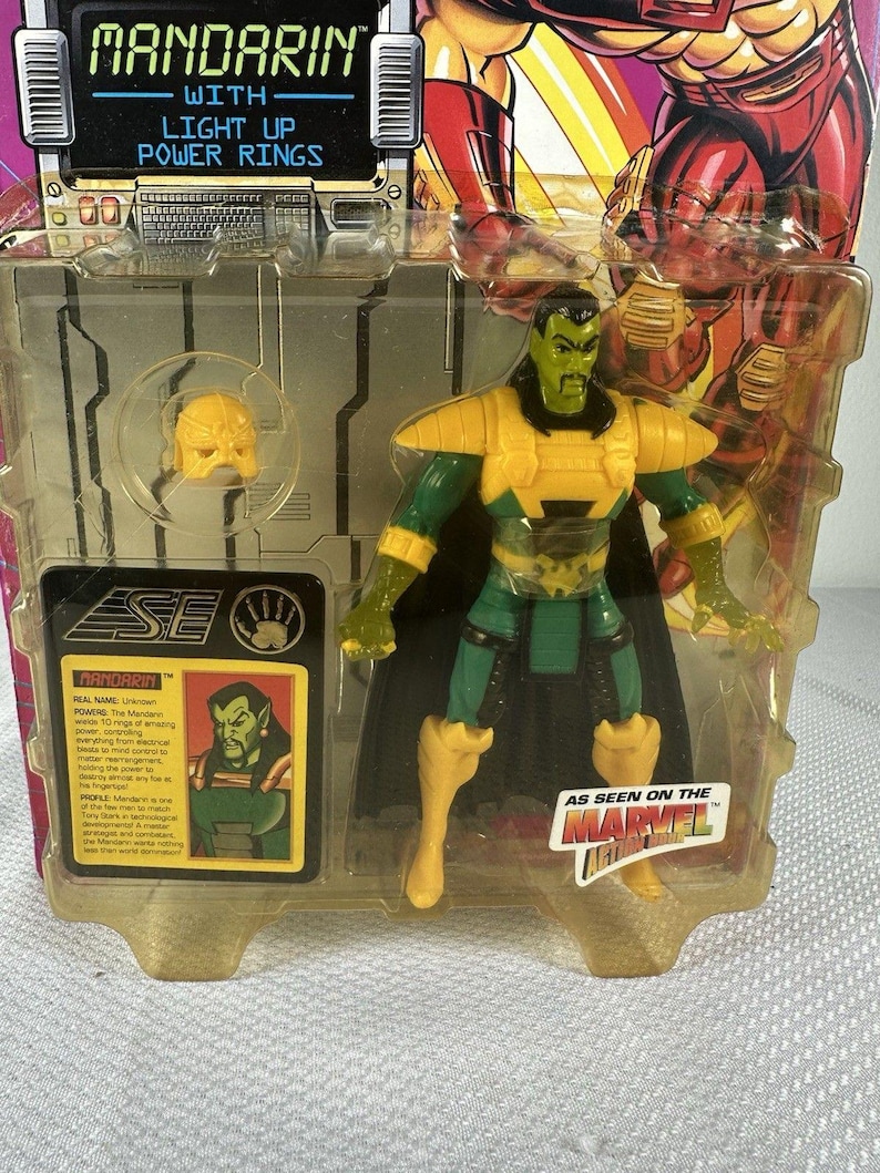 Marvel Comics ToyBiz 1995 Iron Man - Mandarin Light Up Action Figure Vintage NEW, Vintage Marvel Action Figure, Iron Man Action Figure image 3